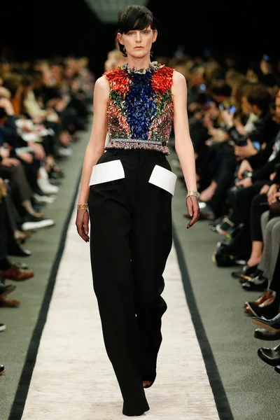 Look 47